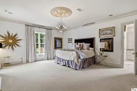 Bedroom - 940 Lonewa Rd, Monroe, LA 71203 photo 4 of 6
