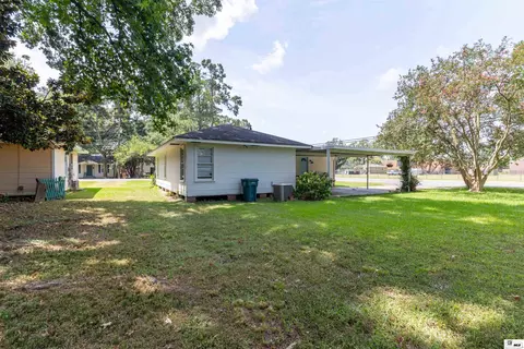 Exterior - 710 Matthew St, Monroe, LA 71201 photo 3 of 5