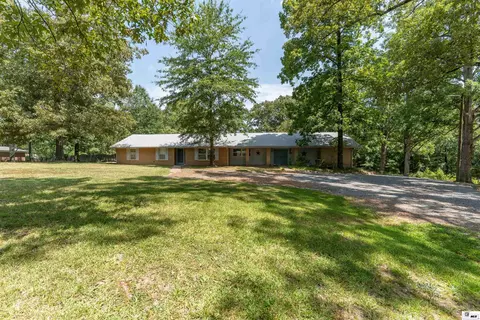603 James Ave, Farmerville, LA 71241