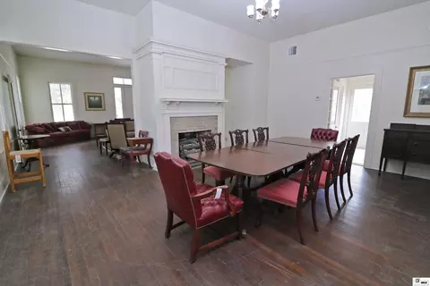 Dining - 1202 Riverside Dr, Monroe, LA 71201 photo 3 of 3