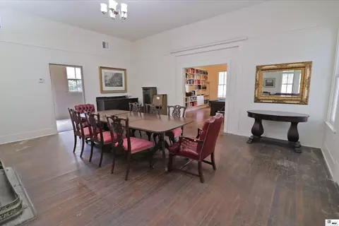 Dining - 1202 Riverside Dr, Monroe, LA 71201 photo 1 of 3