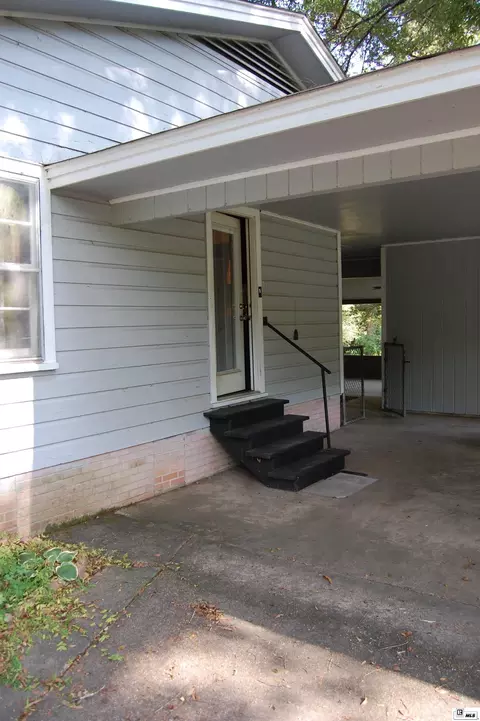Exterior - 312 Dewing St, Bastrop, LA 71220 photo 7 of 8