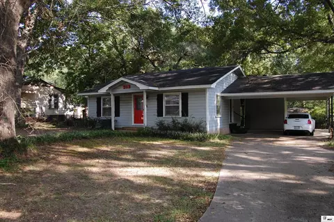 Exterior - 312 Dewing St, Bastrop, LA 71220 photo 2 of 8