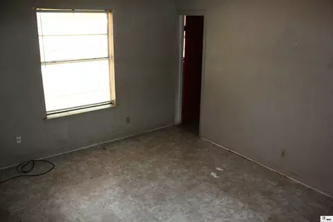 Bedroom - 212 Eisenhower Dr, Monroe, LA 71203 photo 4 of 7
