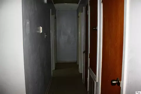 Entry Way - 212 Eisenhower Dr, Monroe, LA 71203 photo 1 of 1