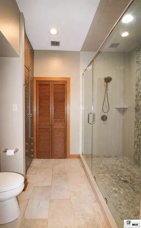 Bath - 109 Llanfair Dr, Ruston, LA 71270 photo 2 of 6