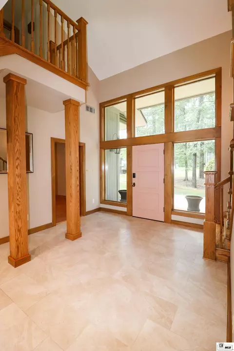 Entry Way - 109 Llanfair Dr, Ruston, LA 71270 photo 3 of 9