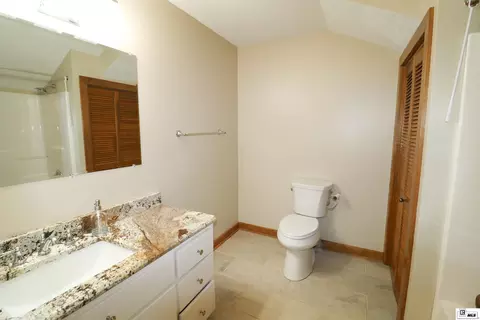 Bath - 109 Llanfair Dr, Ruston, LA 71270 photo 6 of 6