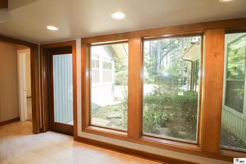 Entry Way - 109 Llanfair Dr, Ruston, LA 71270 photo 6 of 9