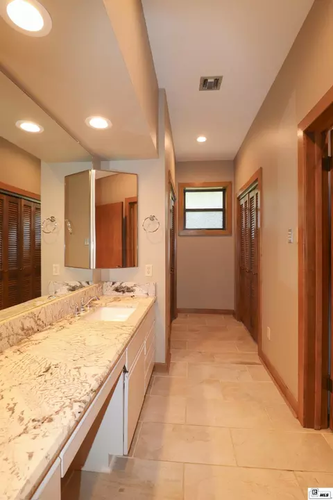 Bath - 109 Llanfair Dr, Ruston, LA 71270 photo 1 of 6