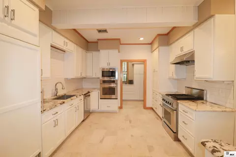 Kitchen - 109 Llanfair Dr, Ruston, LA 71270 photo 3 of 6