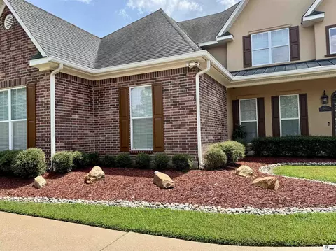 Exterior - 2960 Deborah Dr, Monroe, LA 71201 photo 4 of 9
