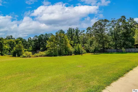 Exterior - 244 Springhill Rd, Monroe, LA 71203 photo 9 of 10