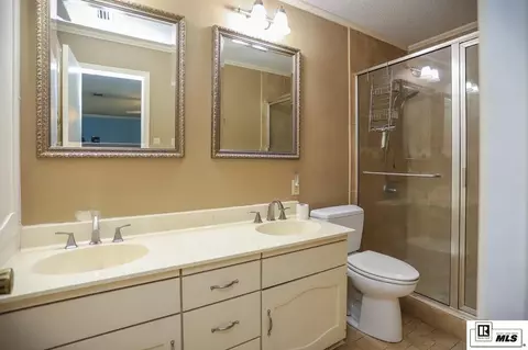 Bath - 2703 Tara Dr, Ruston, LA 71270 photo 1 of 2