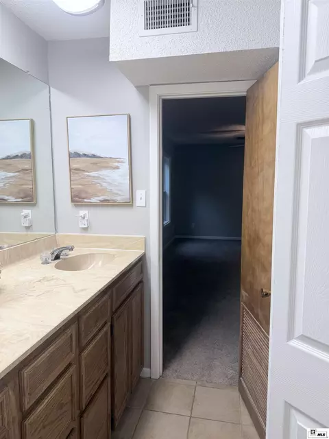 Bath - 634 Cheatwood Rd, Ruston, LA 71270 photo 1 of 5