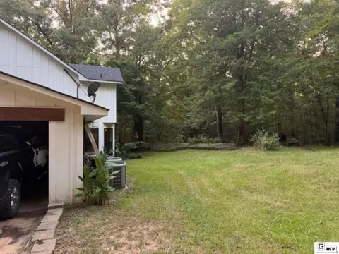 Exterior - 634 Cheatwood Rd, Ruston, LA 71270 photo 3 of 11
