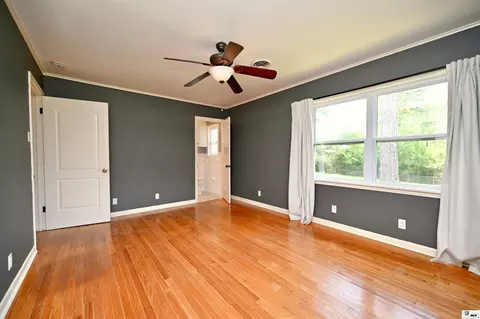 Bedroom - 2102 Walnut Ave, Ruston, LA 71270 photo 10 of 12