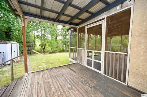 Exterior - 105 N Pinecrest Dr, Ruston, LA 71270 photo 5 of 10