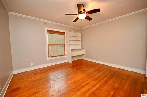 Bedroom - 105 N Pinecrest Dr, Ruston, LA 71270 photo 8 of 12