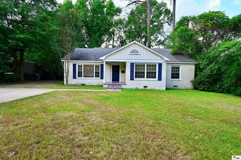 Exterior - 105 N Pinecrest Dr, Ruston, LA 71270 photo 2 of 10
