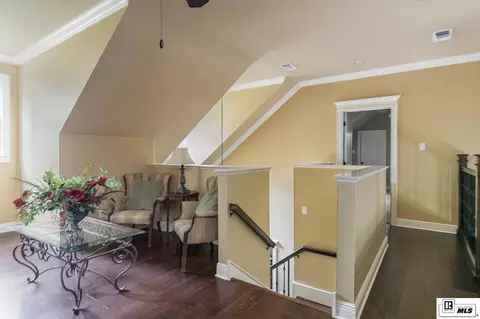 Entry Way - 420 Valley View Dr, Ruston, LA 71270 photo 2 of 3