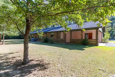 Exterior - 513 Hines St, Grayson, LA 71435 photo 4 of 7
