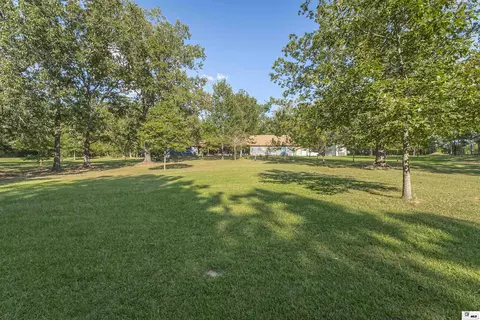 Exterior - 916 Billy Cy Rd, Grayson, LA 71435 photo 7 of 9