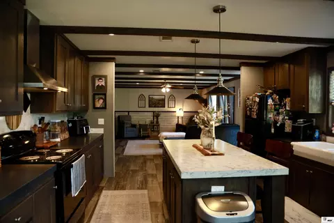 Kitchen - 175 Mcmurray Ln, Gilbert, LA 71336 photo 2 of 3
