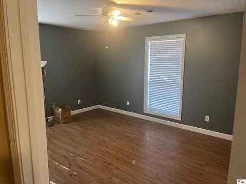 Living - 7213 Old Monroe Rd, Bastrop, LA 71220 photo 4 of 5