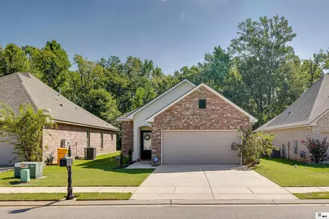 209 Briar Hollow Dr, Monroe, LA 71203