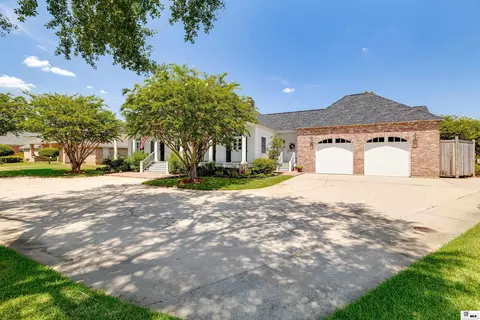 Exterior - 3375 Deborah Dr, Monroe, LA 71201 photo 4 of 10