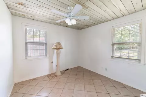 Bedroom - 702 Hinke Dr, Monroe, LA 71203 photo 2 of 2