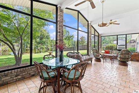 Exterior - 6402 Cypress Point Dr, Monroe, LA 71203 photo 5 of 11