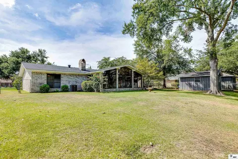 Exterior - 6402 Cypress Point Dr, Monroe, LA 71203 photo 7 of 11