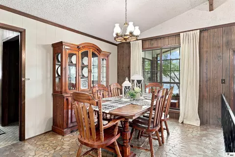 Dining - 6402 Cypress Point Dr, Monroe, LA 71203 photo 2 of 2