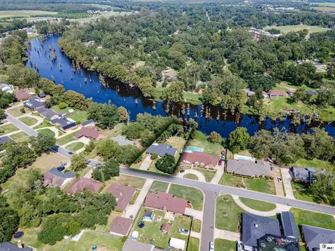 View/Area - 6402 Cypress Point Dr, Monroe, LA 71203 photo 1 of 6