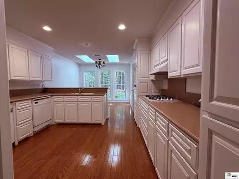 Kitchen - 2717 Post Oak Dr, Ruston, LA 71270 photo 1 of 2