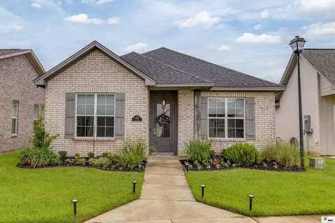 402 Copper Flds, Sterlington, LA 71280
