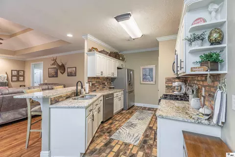 Kitchen - 116 Sarah Dr, Choudrant, LA 71227 photo 2 of 3
