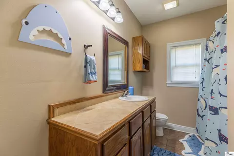 Bath - 116 Sarah Dr, Choudrant, LA 71227 photo 3 of 3