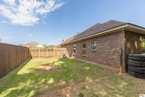 Exterior - 116 Sarah Dr, Choudrant, LA 71227 photo 4 of 6