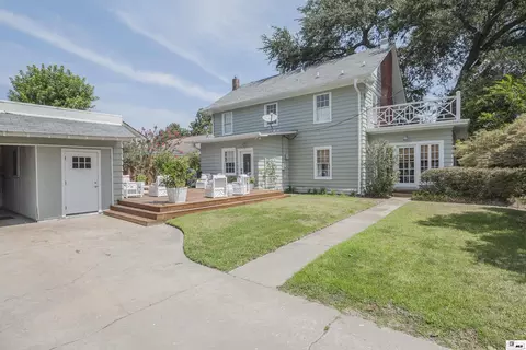 Exterior - 1701 N 3rd St, Monroe, LA 71201 photo 3 of 6