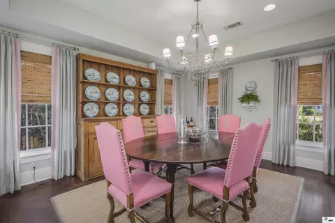 Dining - 1701 N 3rd St, Monroe, LA 71201 photo 3 of 3