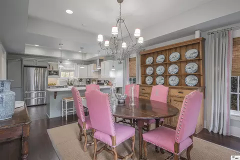 Dining - 1701 N 3rd St, Monroe, LA 71201 photo 2 of 3