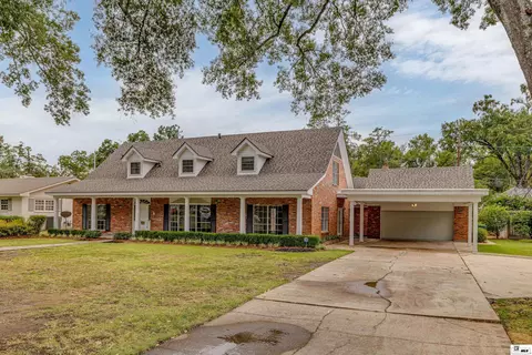 Exterior - 2203 Pargoud Blvd, Monroe, LA 71201 photo 2 of 10