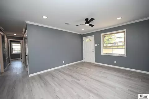 Living - 1506 Allen St, Ruston, LA 71270 photo 3 of 7