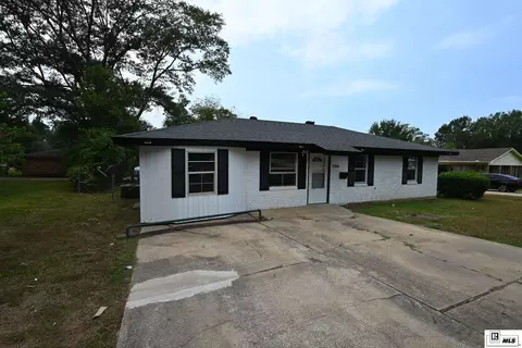 Exterior - 1506 Allen St, Ruston, LA 71270 photo 2 of 4
