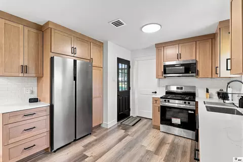 Kitchen - 209 Jones St, Epps, LA 71237 photo 4 of 4