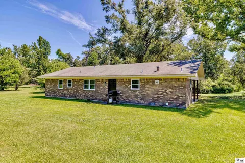 Exterior - 209 Jones St, Epps, LA 71237 photo 3 of 7