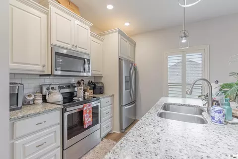 Kitchen - 3212 Leyland Dr, Ruston, LA 71270 photo 2 of 2